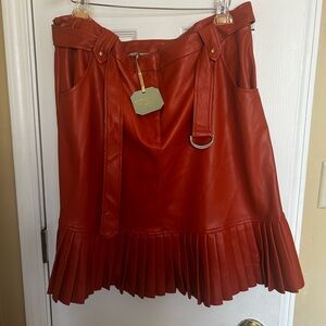 Rye Grass Rust Colored Faux Leather Pleated Hem Skirt